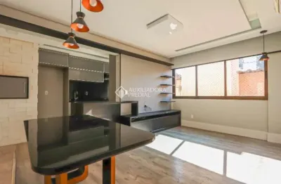 Apartamento com 2 quartos para alugar na rua professor duplan, 88, rio branco, porto alegre, 64 m2 por r$ 3.900