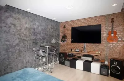 Apartamento com 1 quarto para alugar na avenida lavras, 558, petrópolis, porto alegre, 37 m2 por r$ 2.500