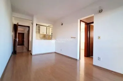 Apartamento com 2 quartos para alugar na rua professor cristiano fischer, 2062, partenon, porto alegre, 60 m2 por r$ 2.800