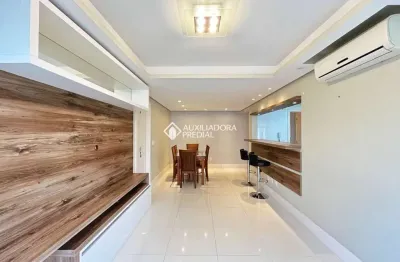 Apartamento com 2 quartos para alugar na rua tito lívio zambecari, 323, mont serrat, porto alegre, 82 m2 por r$ 5.800