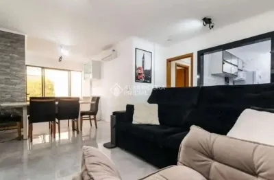 Apartamento com 2 quartos para alugar na rua carazinho, 593, petrópolis, porto alegre, 85 m2 por r$ 7.890