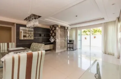 Apartamento com 3 quartos para alugar na rua anita garibaldi, 1625, mont serrat, porto alegre, 198 m2 por r$ 9.000