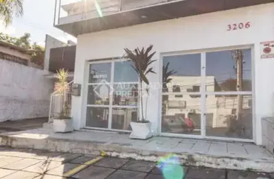 Casa comercial para alugar na avenida wenceslau escobar, 3206, cristal, porto alegre, 376 m2 por r$ 7.900