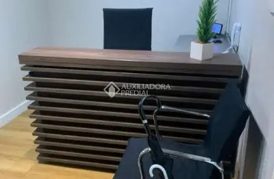 Sala comercial para alugar na Rua dos Andradas, 1234, Centro Histórico, Porto Alegre, 54 m2 por R$ 2.800