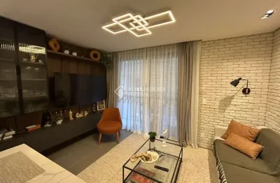 Apartamento com 1 quarto para alugar na rua artur rocha, 530, mont serrat, porto alegre, 47 m2 por r$ 6.200