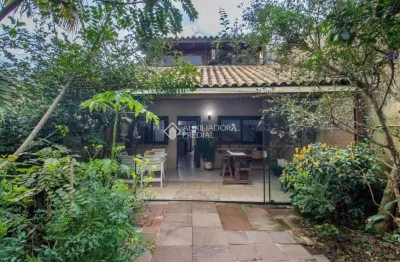 Casa em condomínio fechado com 3 quartos para alugar na rua são benedito, 649, jardim do salso, porto alegre, 297 m2 por r$ 8.500