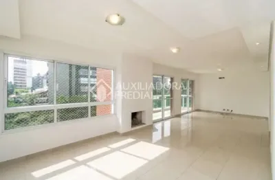 Apartamento com 3 quartos para alugar na rua casemiro de abreu, 1557, bela vista, porto alegre, 152 m2 por r$ 9.000