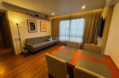 Apartamento com 2 quartos para alugar na rua tenente-coronel fabrício pilar, 356, mont serrat, porto alegre, 69 m2 por r$ 5.499