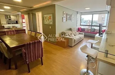 Apartamento com 3 quartos para alugar na rua são luís, 686, santana, porto alegre, 80 m2 por r$ 3.700