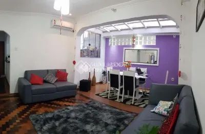 Apartamento com 2 quartos para alugar na rua riachuelo, 1318, centro histórico, porto alegre, 100 m2 por r$ 2.300