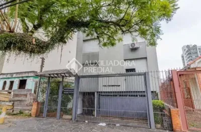 Apartamento com 2 quartos para alugar na avenida bento gonçalves, 2199, partenon, porto alegre, 67 m2 por r$ 1.500