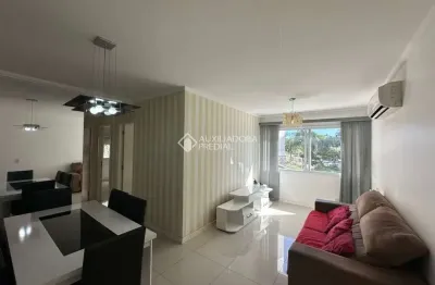 Apartamento com 3 quartos para alugar na avenida dom cláudio josé gonçalves ponce de leão, 140, vila ipiranga, porto alegre, 65 m2 por r$ 3.200