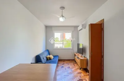 Apartamento com 1 quarto para alugar na travessa ana césar, 50, vila ipiranga, porto alegre, 40 m2 por r$ 3.300