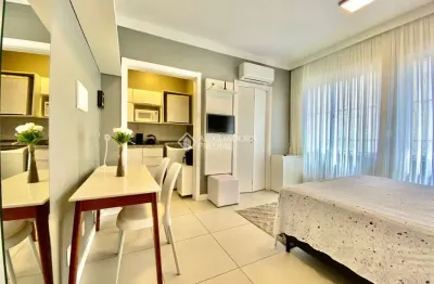 Apartamento com 1 quarto para alugar na Rua General Câmara, 413, Centro Histórico, Porto Alegre, 32 m2 por R$ 2.100