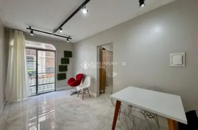 Apartamento com 1 quarto para alugar na Avenida Ipiranga, 7020, Azenha, Porto Alegre, 38 m2 por R$ 1.600