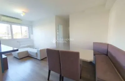 Apartamento com 2 quartos para alugar na Rua Antônio Joaquim Mesquita, 570, Passo da Areia, Porto Alegre, 59 m2 por R$ 2.990