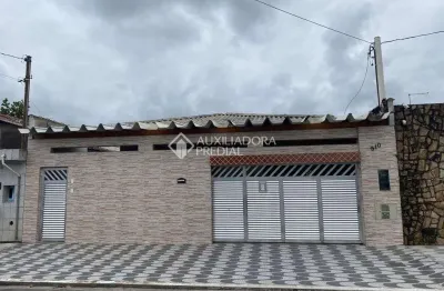 Casa em condomínio fechado com 4 quartos à venda na franklin alves de moura, 910, vila antártica, praia grande, 200 m2 por r$ 590.000
