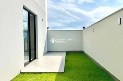 Apartamento com 1 quarto para alugar na rua marques de carvalho, 186, coqueiros, florianópolis, 75 m2 por r$ 4.000