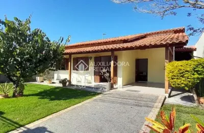 Casa em condomínio fechado com 3 quartos para alugar na servidão josé manoel pacifico, 170, ingleses do rio vermelho, florianópolis, 175 m2 por r$ 6.000