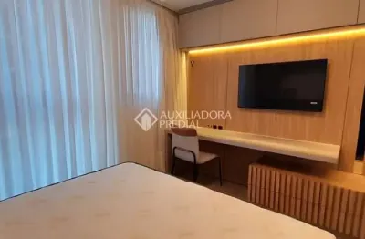 Apartamento com 1 quarto para alugar na rua professor simão josé hess, 190, trindade, florianópolis, 36 m2 por r$ 4.500