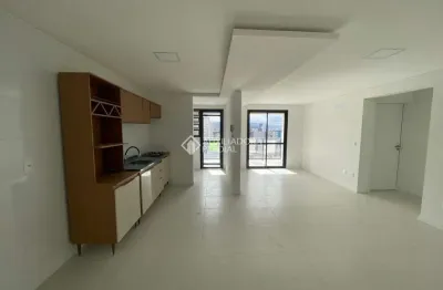 Apartamento com 2 quartos para alugar na rua xangrilá, 808, barreiros, são josé, 86 m2 por r$ 3.900