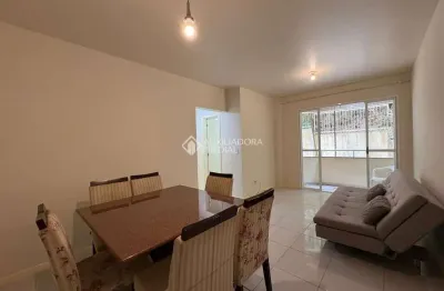 Apartamento com 2 quartos para alugar na rua joão pio duarte silva, 180, córrego grande, florianópolis, 65 m2 por r$ 3.250