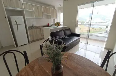 Apartamento com 2 quartos para alugar na avenida da pedra branca, 464, pedra branca, palhoça, 65 m2 por r$ 3.500