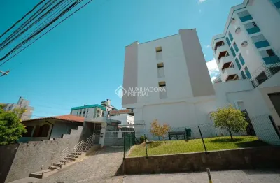 Apartamento com 2 quartos para alugar na Rua Jornalista Tito Carvalho, 101, Carvoeira, Florianópolis, 64 m2 por R$ 3.200