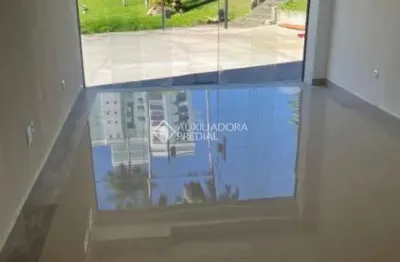 Sala comercial para alugar na Rua Capitão Romualdo de Barros, 641, Carvoeira, Florianópolis, 34 m2 por R$ 1.500