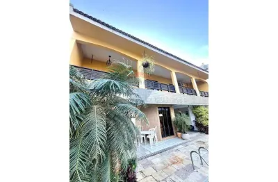 Casa para aluguel em candeias com 343m² - 4 quartos