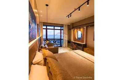 Beira mar de piedade, golden beach, 01 suíte, com varanda, 60m², mobiliado e decorado