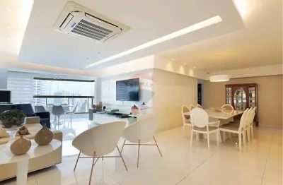 Apartamento com 172m de alto padrão com 3 suítes, closet, varanda integrada, 3 vagas de garagem e lazer completo