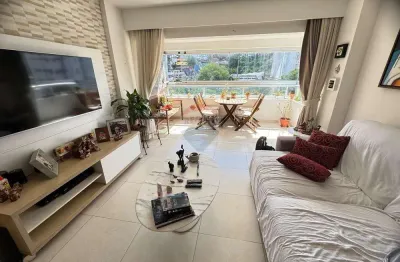 Oportunidade - vendo apartamento casa forte / 3 qts / closet / sala 2 ambiente / varanda integrada com cortina de vidro