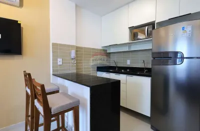 Lindo flat de 25m quadrados. lazer completo, 1 vaga de garagem rotativa. perto da praia.