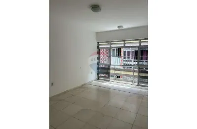 Apartamento com 3 quartos à venda na Rua Conde de Irajá, 1, Torre, Recife