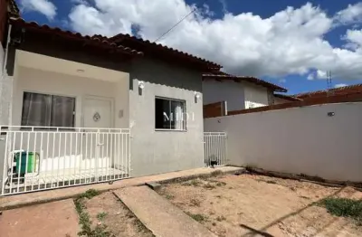 Casa com 2 quartos à venda na Rua Cajueiro, 497, Residencial Centro da Serra, Serra