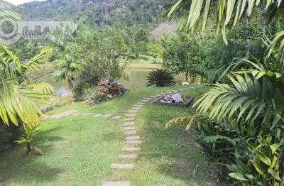 Chácara / sítio com 4 quartos à venda na Miracatu, Área Rural, Miracatu