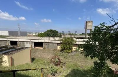 Terreno comercial à venda na Avenida Independência, 2500, Iporanga, Sorocaba