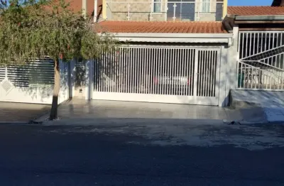Casa em condomínio fechado com 3 quartos à venda na Rua João Benedito Mena, Jardim Residencial Villa Amato, Sorocaba