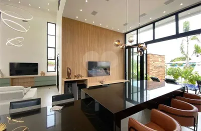 Casa em condomínio fechado com 3 quartos à venda na Rodovia Presidente Castelo Branco, 1135, Ninho Verde II, Pardinho