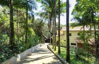 Casa em condomínio fechado com 4 quartos à venda na Alameda Júpiter, 36, Condomínio Iolanda, Taboão da Serra