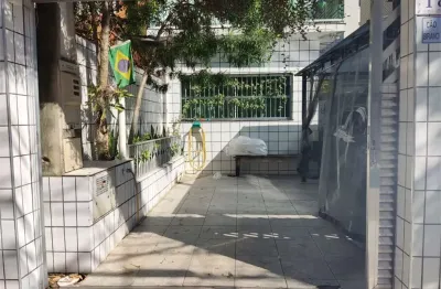 Casa com 2 quartos à venda na Rua Professor Torres Homem, Boqueirão, Santos