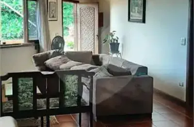 Casa com 8 quartos à venda na Rua Maria José de Carvalho, 317, Campo Limpo, São Paulo