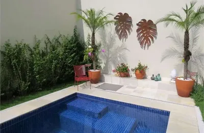 Casa com 3 quartos à venda na Rua Pedrinhas, Morumbi, São Paulo