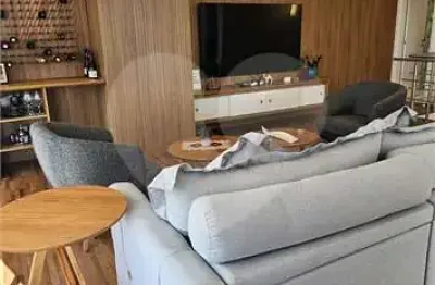 Apartamento à venda na Rodovia Raposo Tavares, Butantã, São Paulo