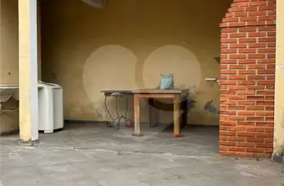 Casa com 3 quartos à venda na Antônio Guarento Filho, Campo Limpo, São Paulo