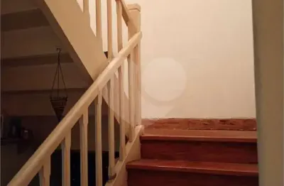 Casa com 2 quartos à venda na Rua Bela Aliança, Alto da Lapa, São Paulo