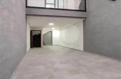 Casa com 3 quartos à venda na Rua Astarte, Vila Carrão, São Paulo