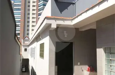 Sobrado com 4 quartos à venda ou para locação em vila regente feijó - sp