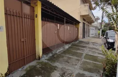 Casa com 2 quartos à venda na Avenida Doutor Benedito Estevam dos Santos, Vila Maria, São Paulo